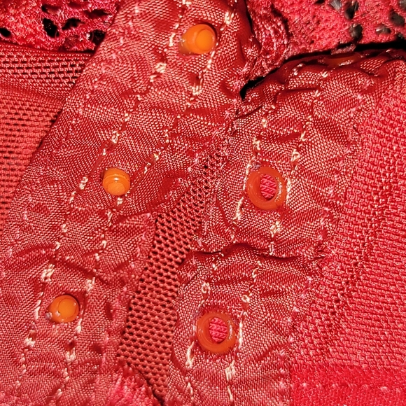 LINGERIE - Picture 3 of 15